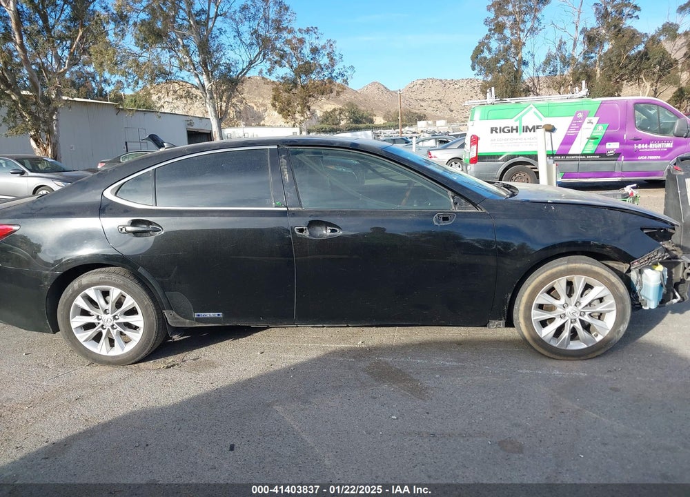 2013 LEXUS ES 300H VIN: JTHBW1GG4D2009910