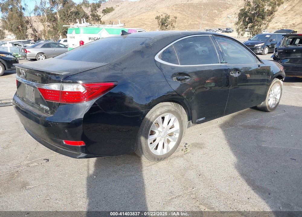2013 LEXUS ES 300H VIN: JTHBW1GG4D2009910