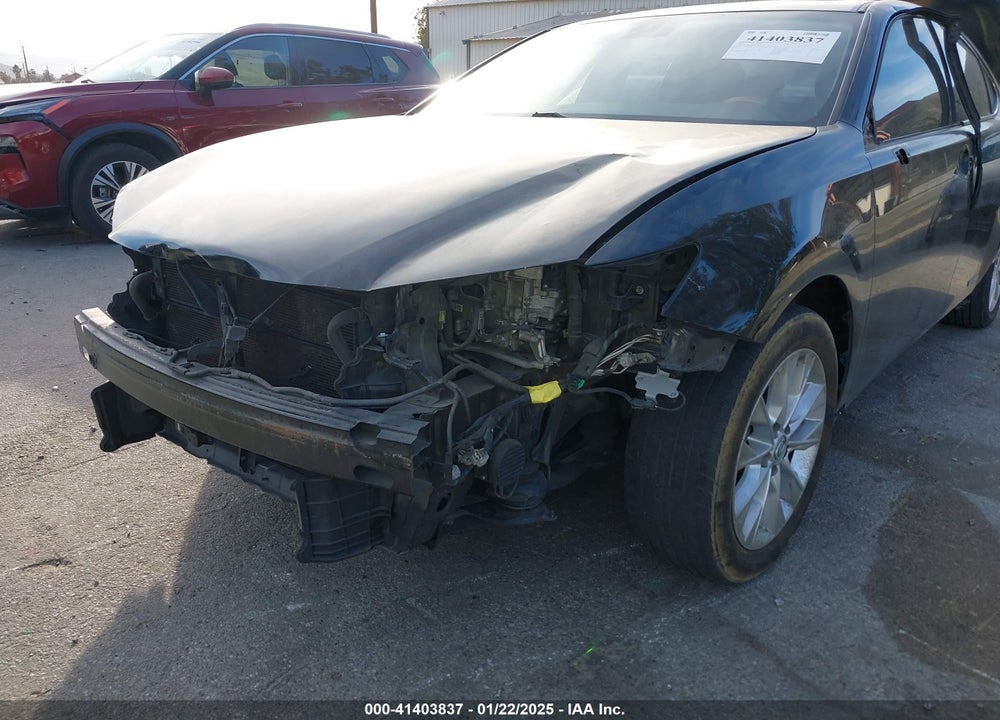 2013 LEXUS ES 300H VIN: JTHBW1GG4D2009910