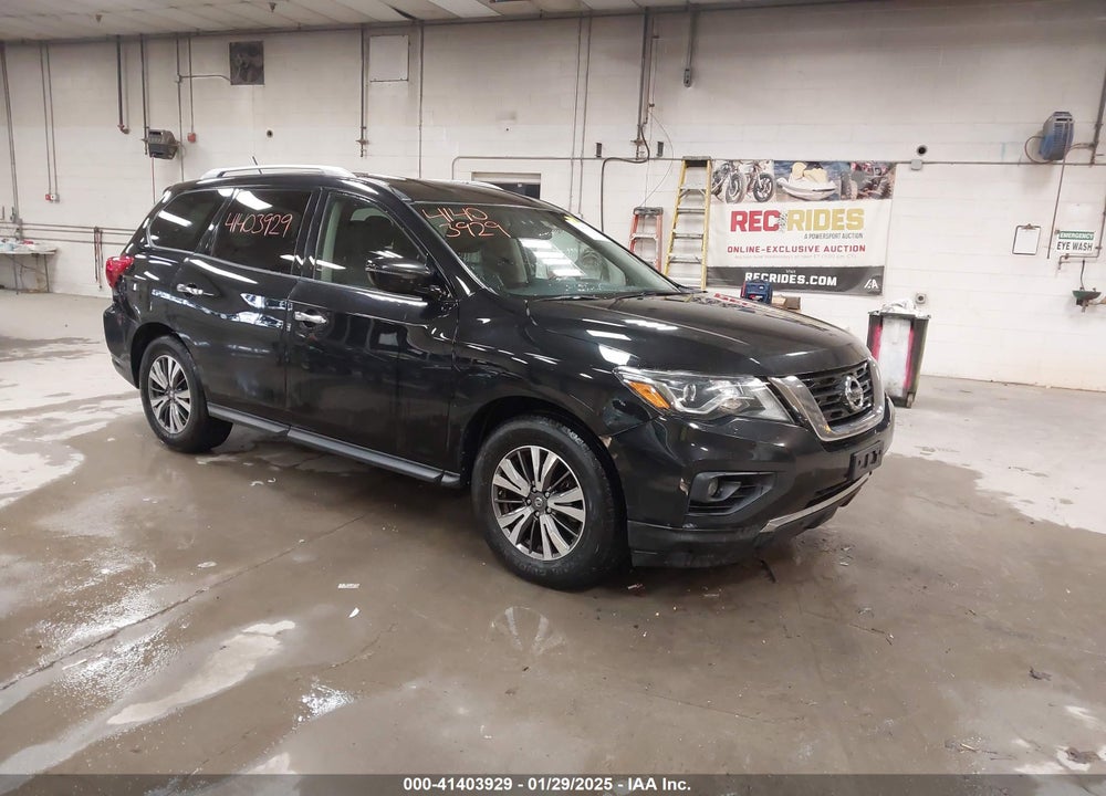 2017 NISSAN PATHFINDER SV VIN: 5N1DR2MM5HC636032