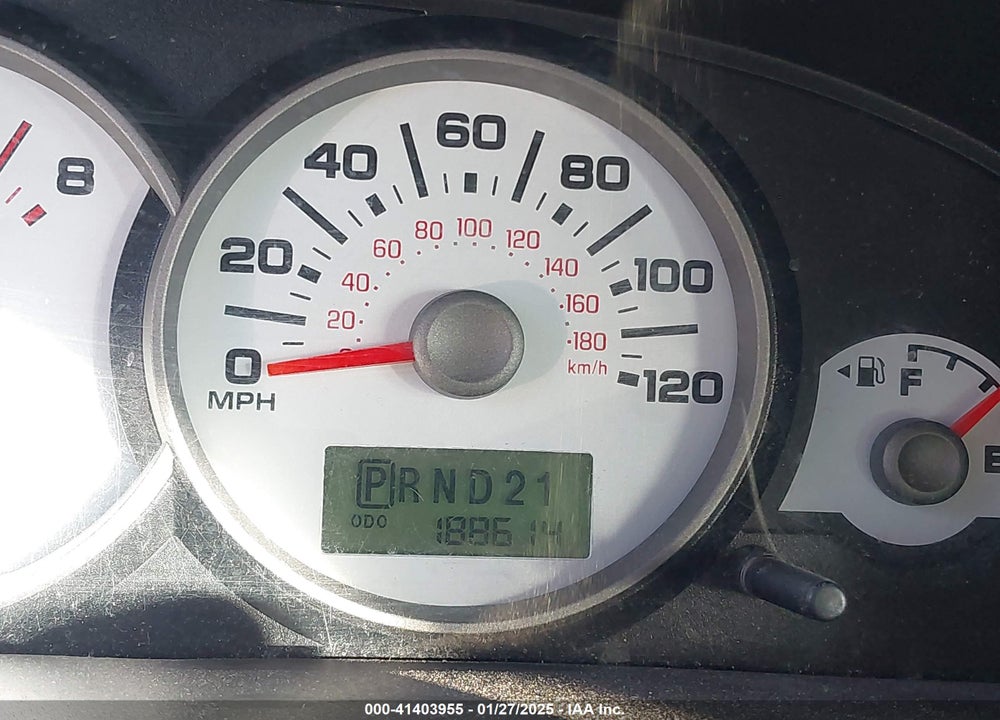 2005 FORD ESCAPE XLS VIN: 1FMCU02Z05KC78367