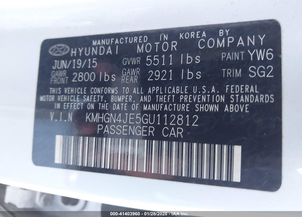 2016 HYUNDAI GENESIS VIN: KMHGN4JE5GU112812