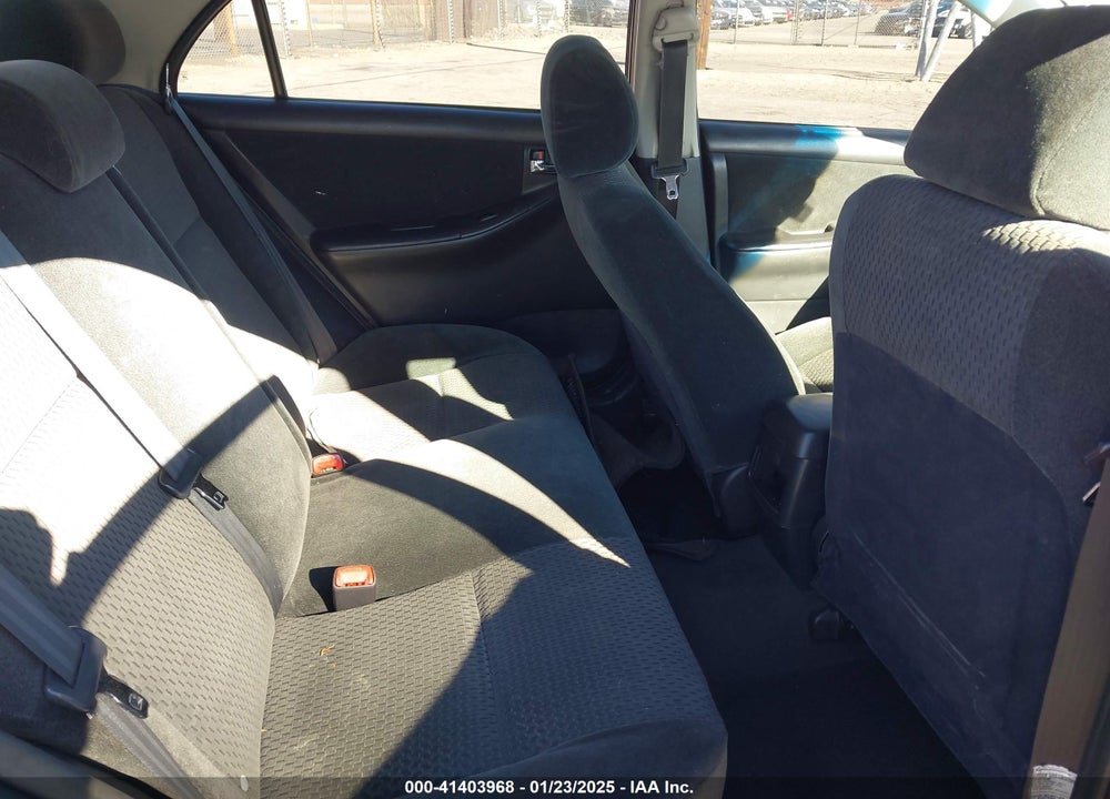 2005 TOYOTA COROLLA S VIN: 1NXBR32E25Z359189