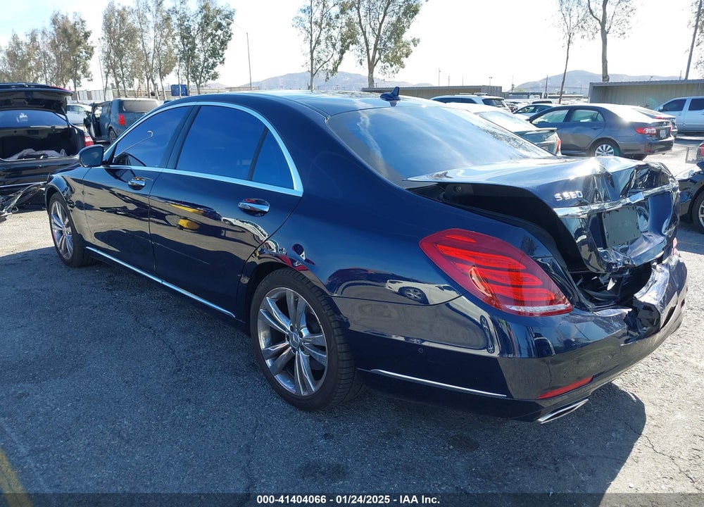2015 MERCEDES-BENZ S 550 VIN: WDDUG8CB9FA157401