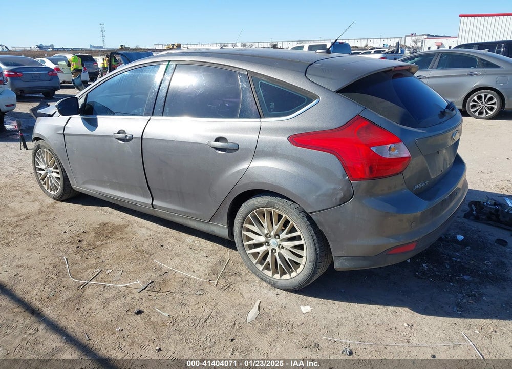 2012 FORD FOCUS VIN: 1FAHP3M25CL206872