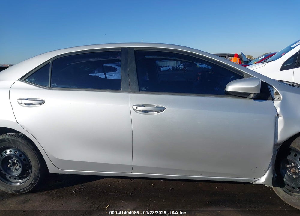 2015 TOYOTA COROLLA VIN: 5YFBURHE5FP334167