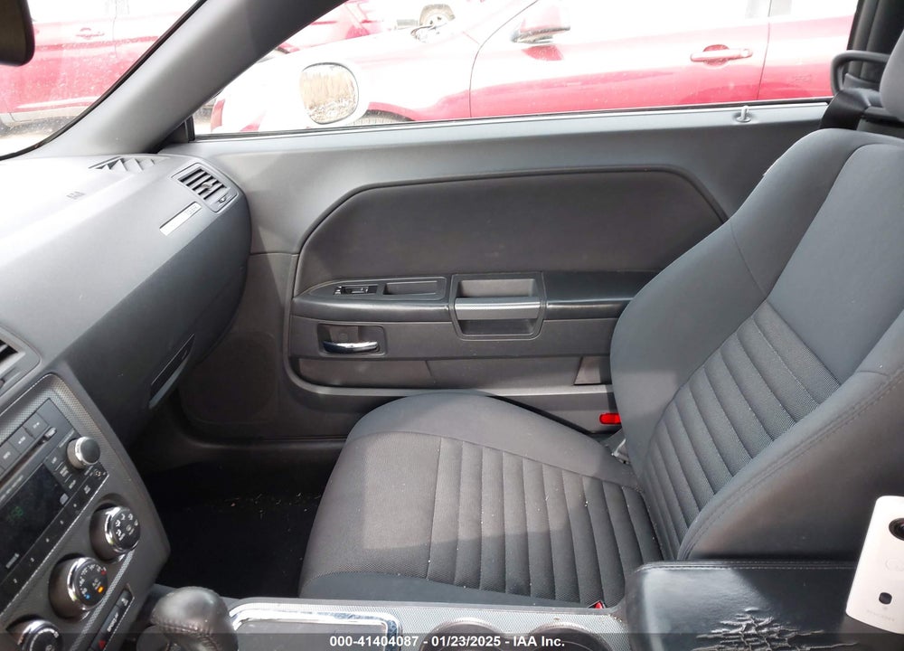 2013 DODGE CHALLENGER VIN: 2C3CDYBT8DH724368