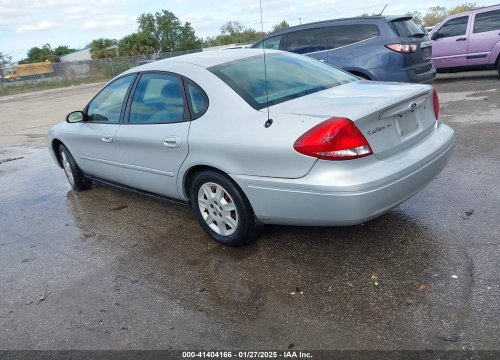 2005 FORD TAURUS SE VIN: 1FAFP53U45A309835