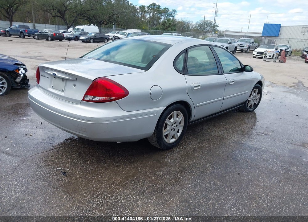 2005 FORD TAURUS SE VIN: 1FAFP53U45A309835