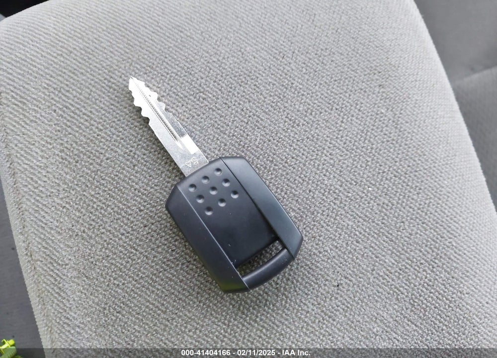 2005 FORD TAURUS SE VIN: 1FAFP53U45A309835