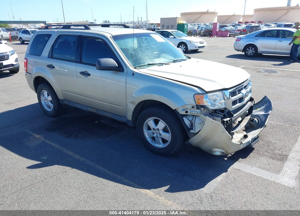 2011 FORD ESCAPE XLS VIN: 1FMCU0C75BKA81994