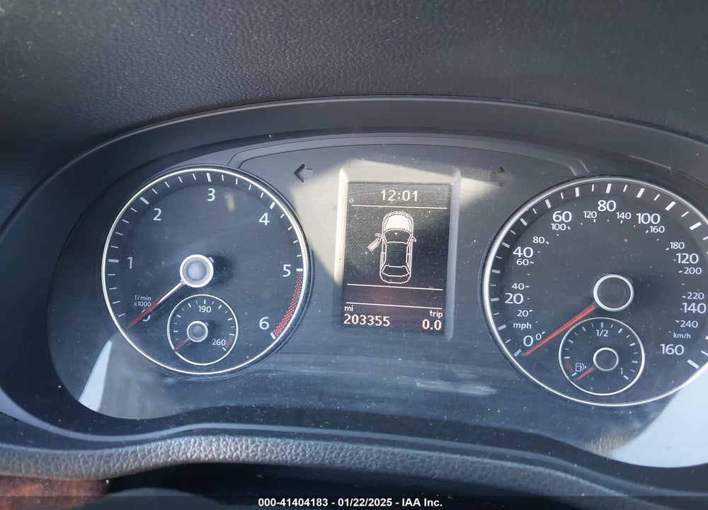 2013 VOLKSWAGEN PASSAT 2.0L TDI SEL PREMIUM VIN: 1VWCN7A32DC013091