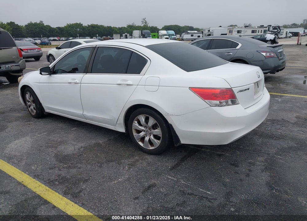 2010 HONDA ACCORD VIN: 1HGCP2F8XAA037054