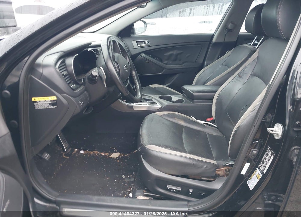2012 KIA OPTIMA VIN: 5XXGR4A61CG067904