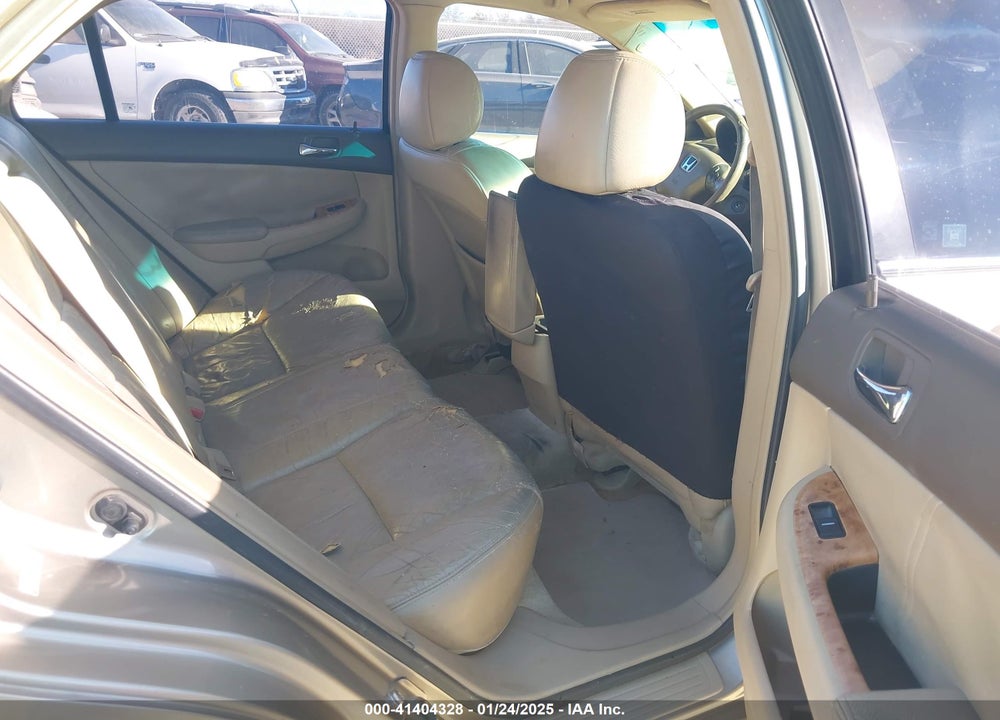 2003 HONDA ACCORD 3.0 EX VIN: 1HGCM66543A076375