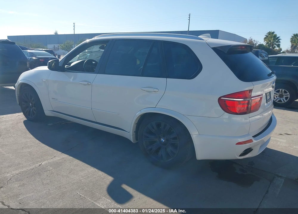 2011 BMW X5 XDRIVE50I VIN: 5UXZV8C51BL417481