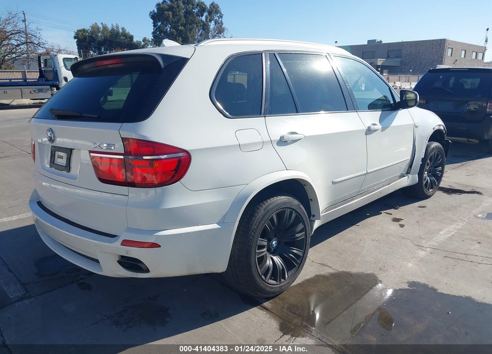 2011 BMW X5 XDRIVE50I VIN: 5UXZV8C51BL417481