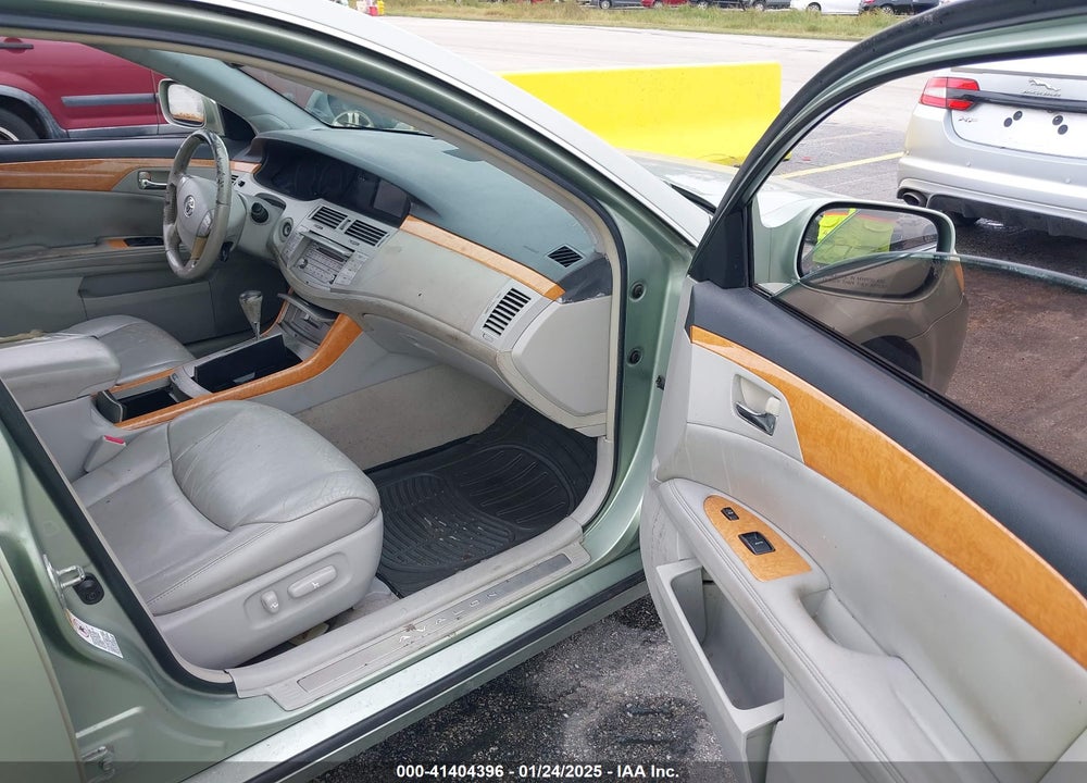 2005 TOYOTA AVALON XLS VIN: 4T1BK36B65U005616