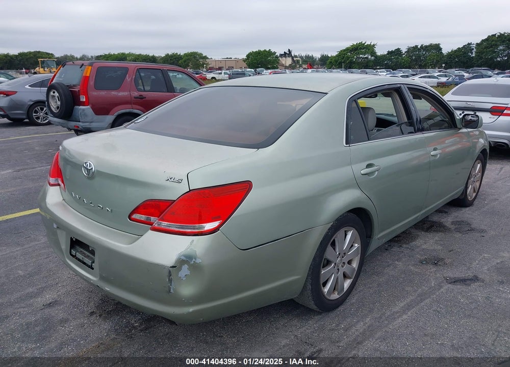 2005 TOYOTA AVALON XLS VIN: 4T1BK36B65U005616