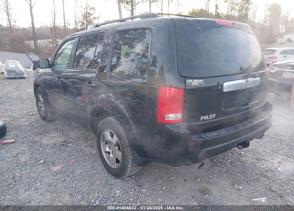 2011 HONDA PILOT EX-L VIN: 5FNYF3H53BB020296