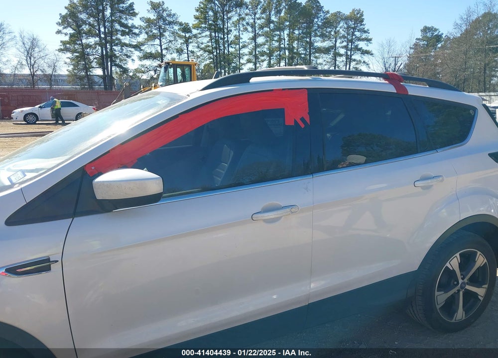 2018 FORD ESCAPE SEL VIN: 1FMCU0HD2JUB42347
