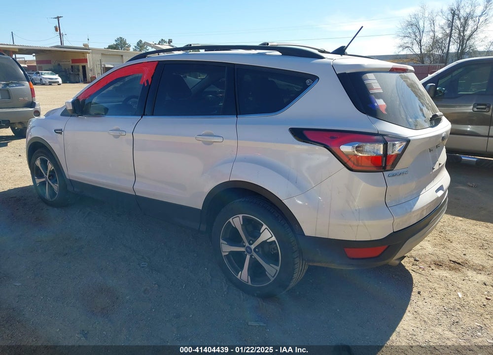 2018 FORD ESCAPE SEL VIN: 1FMCU0HD2JUB42347