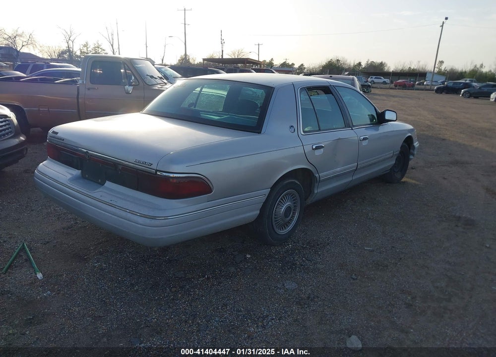1996 MERCURY GRAND MARQUIS GS VIN: 2MELM74W8TX692876
