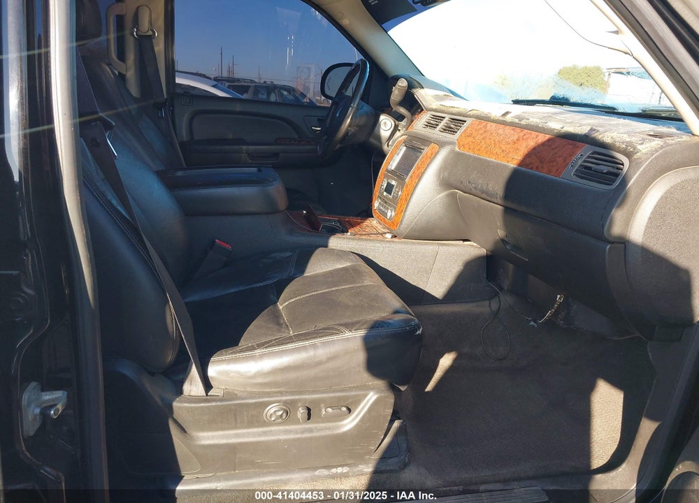 2008 CHEVROLET SUBURBAN 1500 LTZ VIN: 3GNFK16338G304546