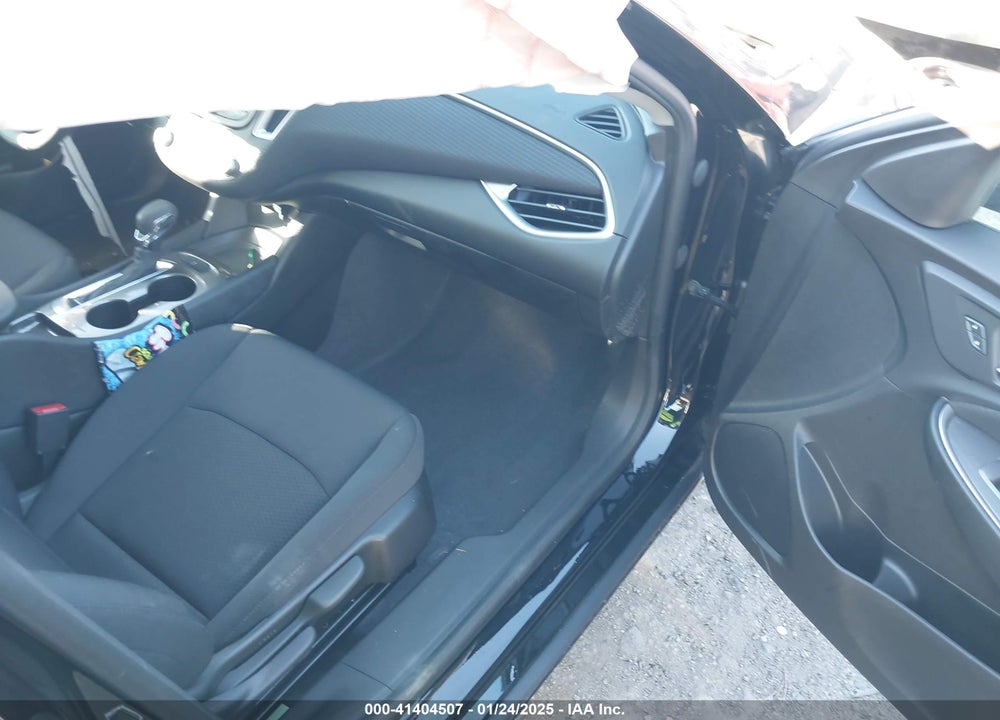 2022 CHEVROLET MALIBU VIN: 1G1ZC5ST5NF184108