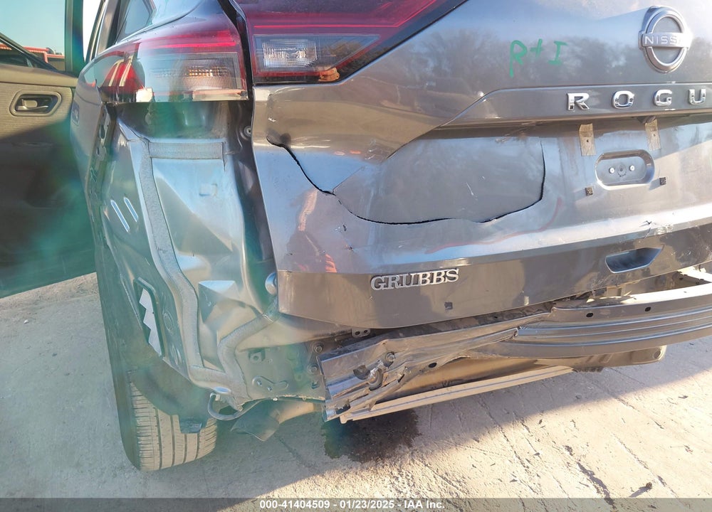 2023 NISSAN ROGUE S FWD VIN: 5N1BT3AA6PC945404
