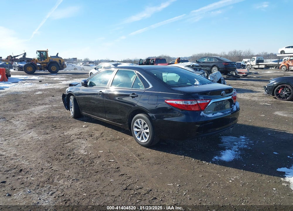 2017 TOYOTA CAMRY LE VIN: 4T1BF1FK3HU717532