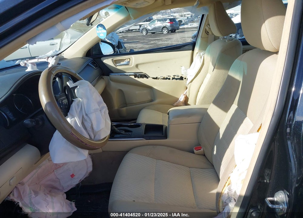 2017 TOYOTA CAMRY LE VIN: 4T1BF1FK3HU717532