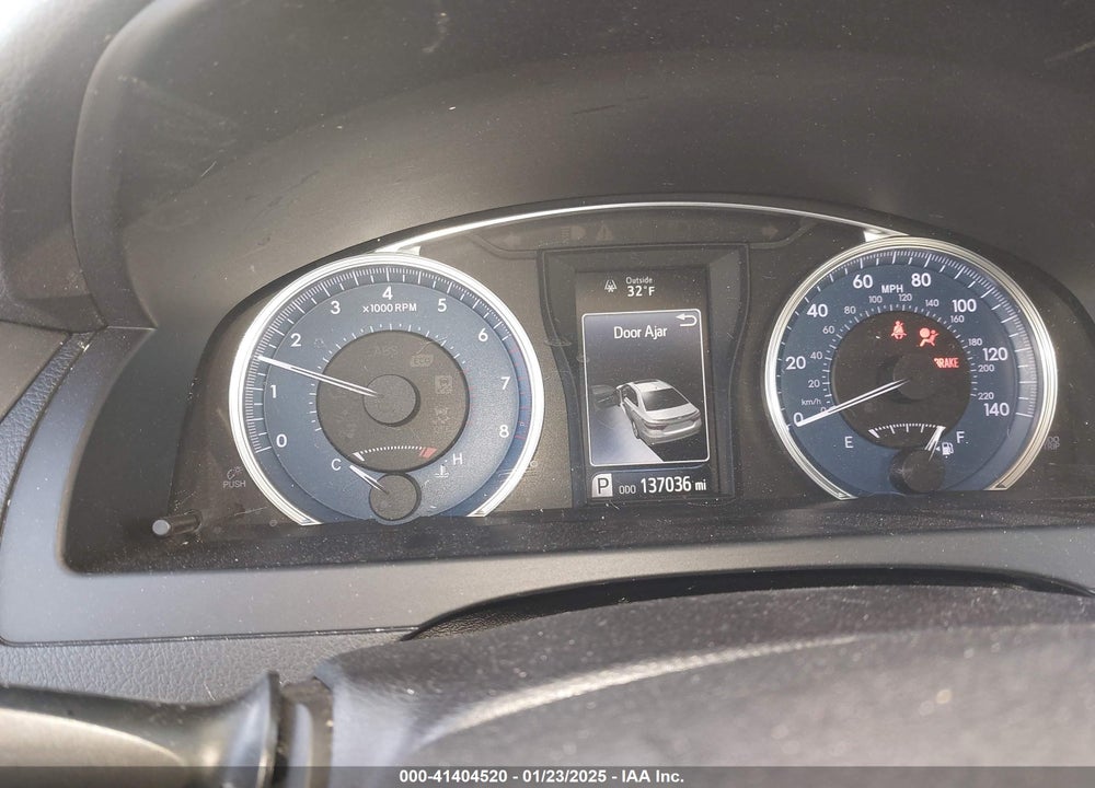 2017 TOYOTA CAMRY LE VIN: 4T1BF1FK3HU717532