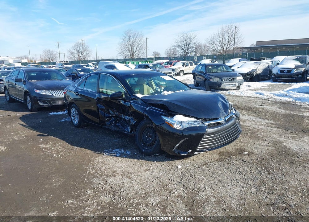 2017 TOYOTA CAMRY LE VIN: 4T1BF1FK3HU717532