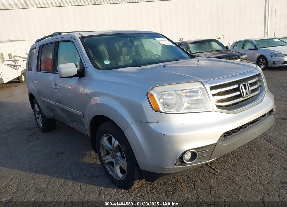 2013 HONDA PILOT EX-L VIN: 5FNYF4H72DB050108
