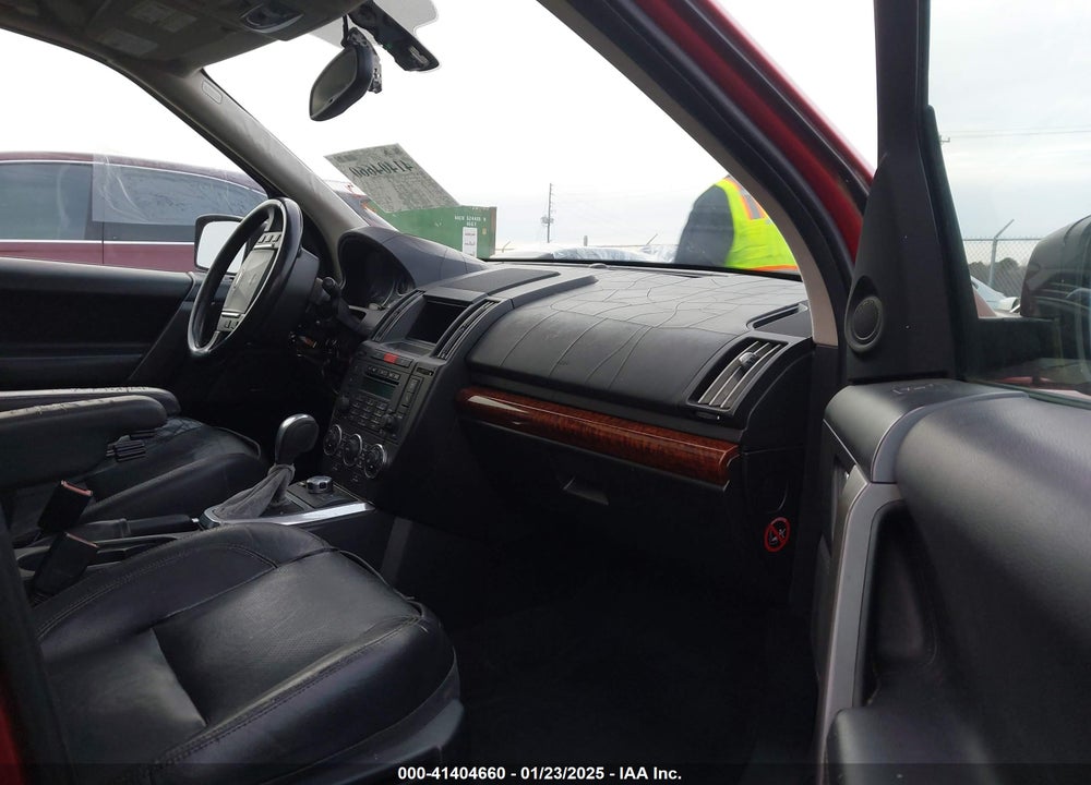 2008 LAND ROVER LR2 HSE VIN: SALFR24N98H076064