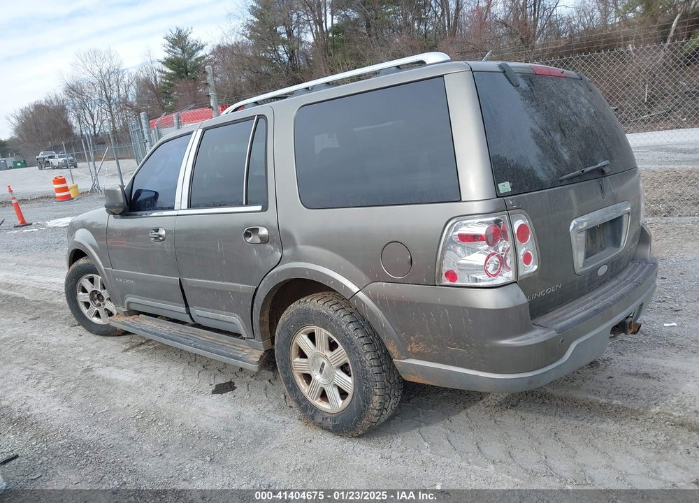 2003 LINCOLN NAVIGATOR VIN: 5LMFU28R43LJ28444