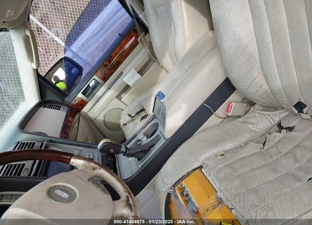 2003 LINCOLN NAVIGATOR VIN: 5LMFU28R43LJ28444