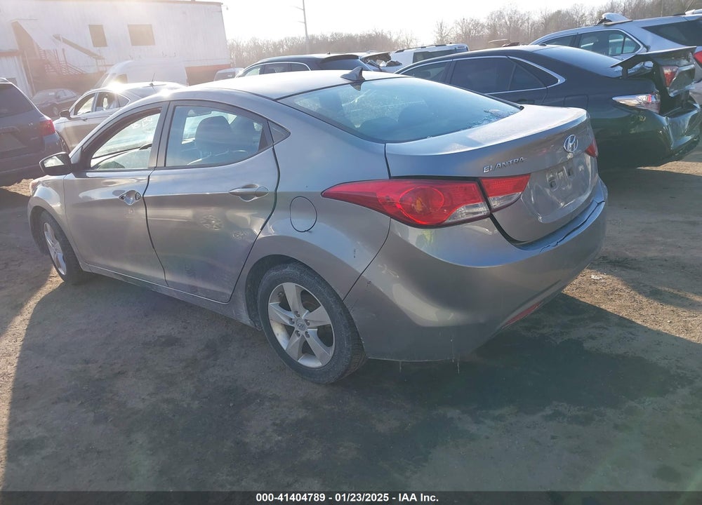 2011 HYUNDAI ELANTRA VIN: KMHDH4AE0BU154405