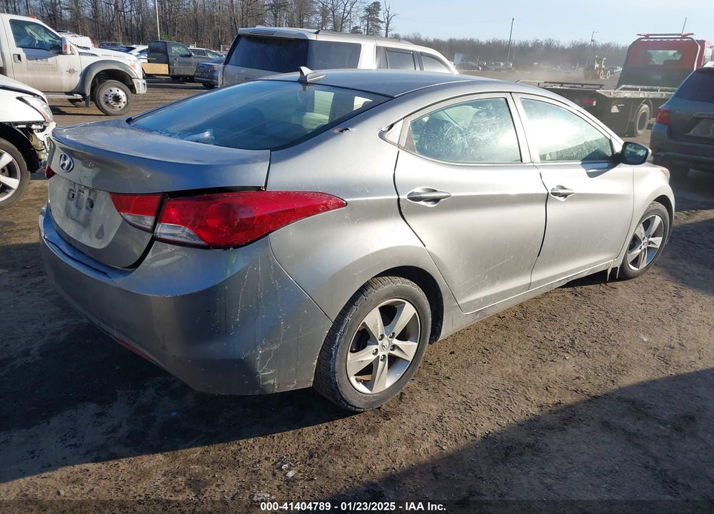 2011 HYUNDAI ELANTRA VIN: KMHDH4AE0BU154405