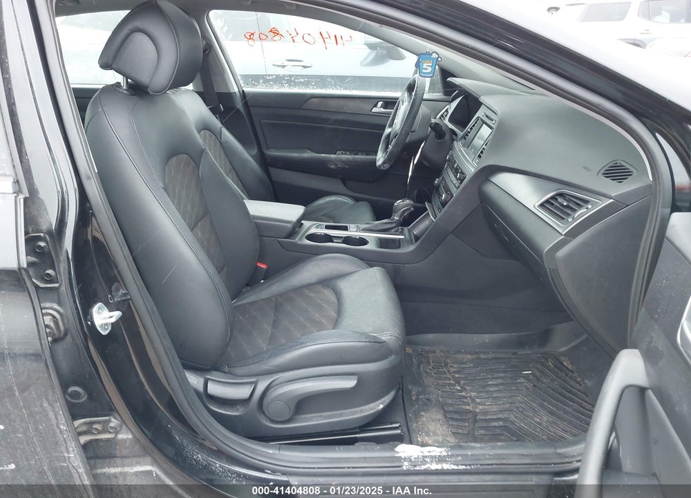 2017 HYUNDAI SONATA VIN: 5NPE34AF3HH444690
