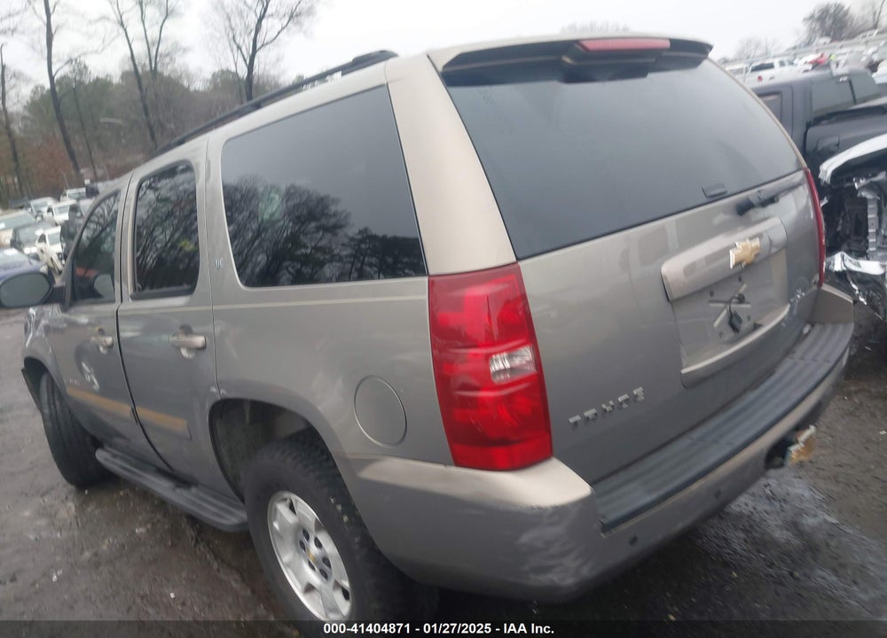2007 CHEVROLET TAHOE LT VIN: 1GNFK13047J194064