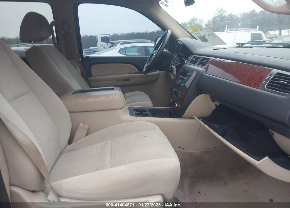 2007 CHEVROLET TAHOE LT VIN: 1GNFK13047J194064