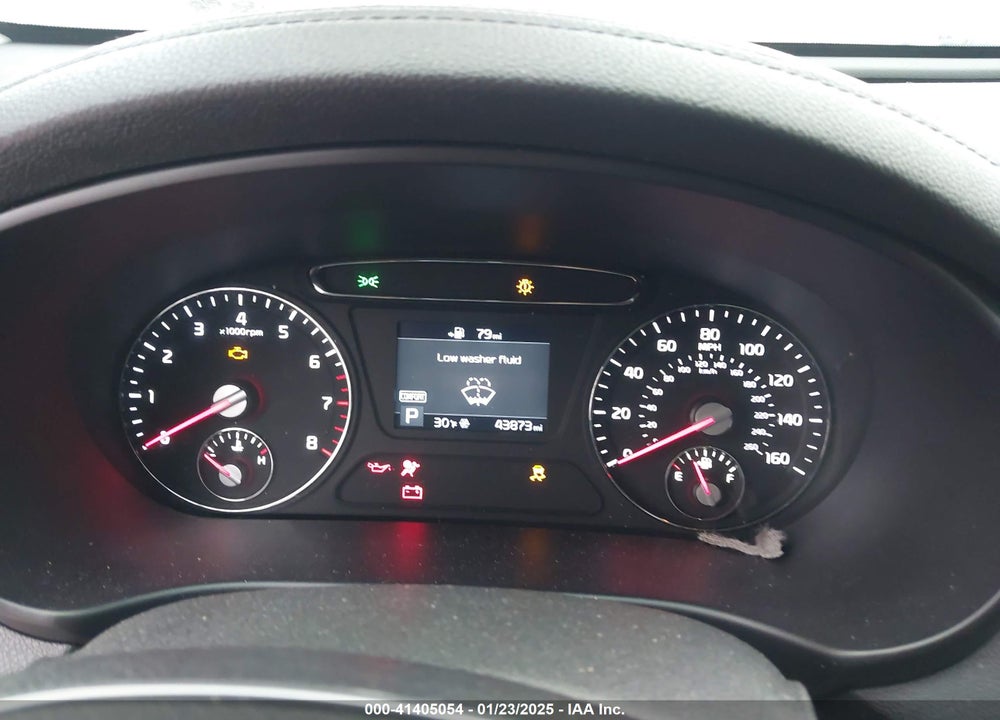 2019 KIA SORENTO VIN: 5XYPGDA38KG575647