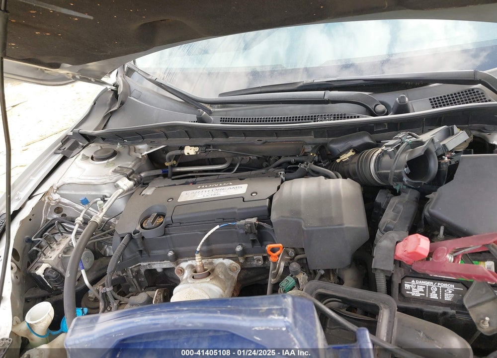 2013 HONDA ACCORD VIN: 1HGCR2F32DA152217
