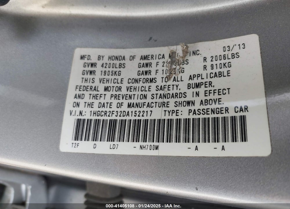 2013 HONDA ACCORD VIN: 1HGCR2F32DA152217