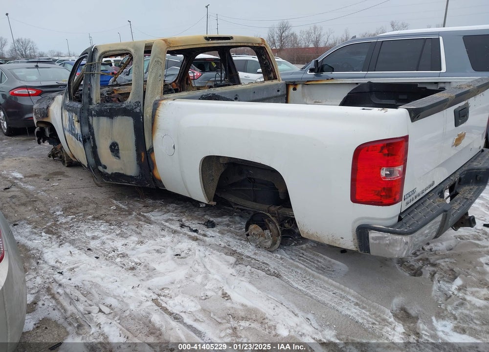 2013 CHEVROLET SILVERADO VIN: 1GCRKSE76DZ123354