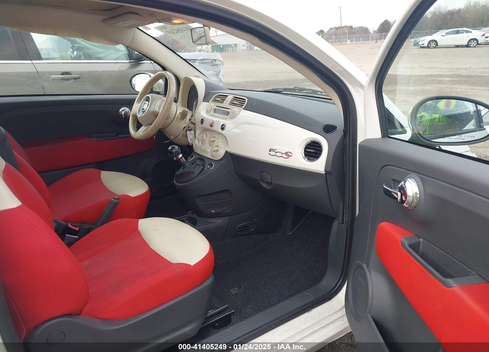 2013 FIAT 500C VIN: 3C3CFFDR3DT514865