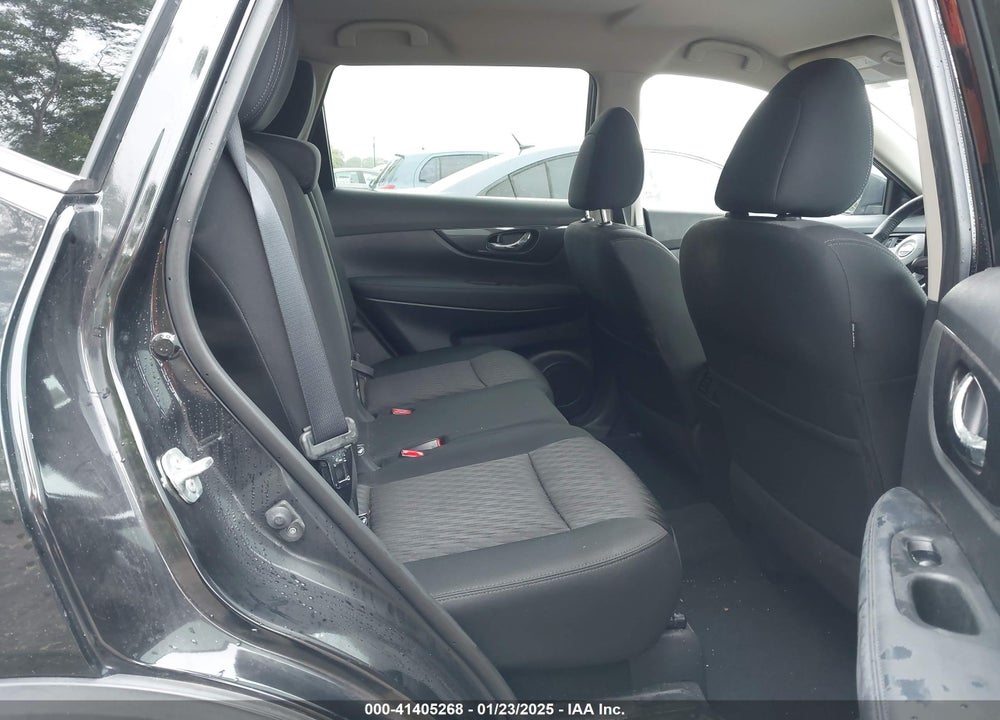 2019 NISSAN ROGUE VIN: KNMAT2MT5KP531782