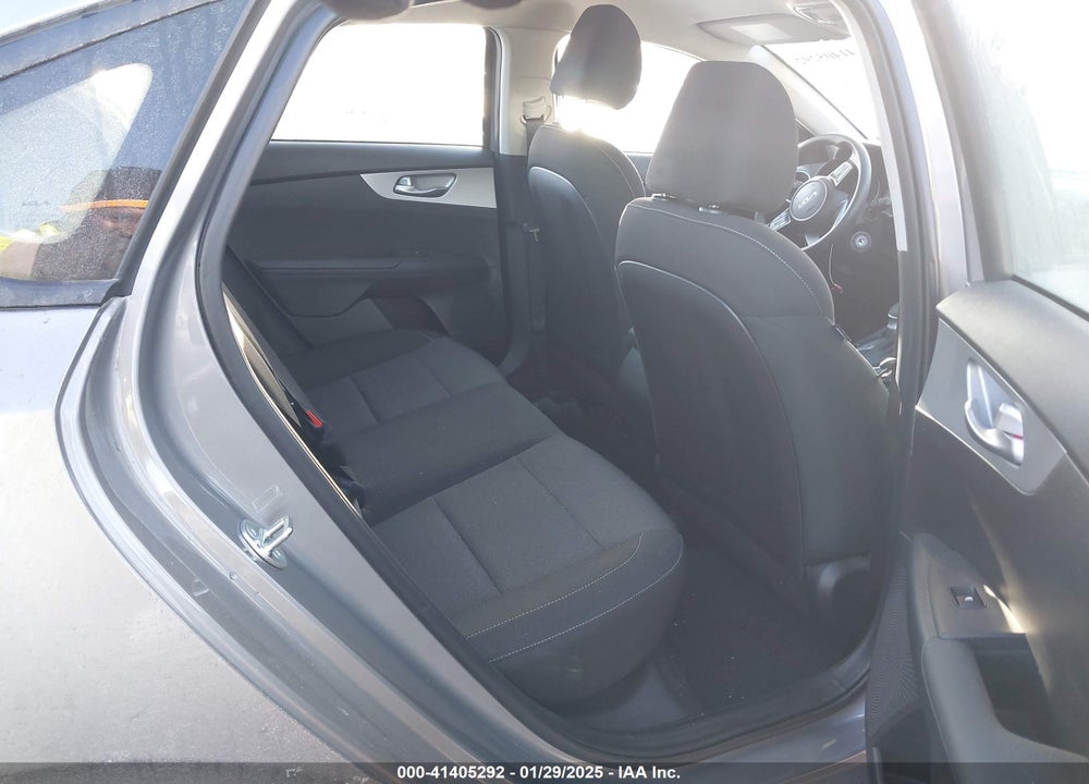 2023 KIA FORTE VIN: 3KPF24AD7PE687623